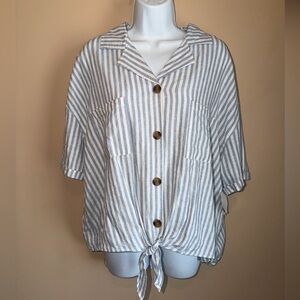NWT DIP Women’s Plus Front Button Striped Short Sleeve Top